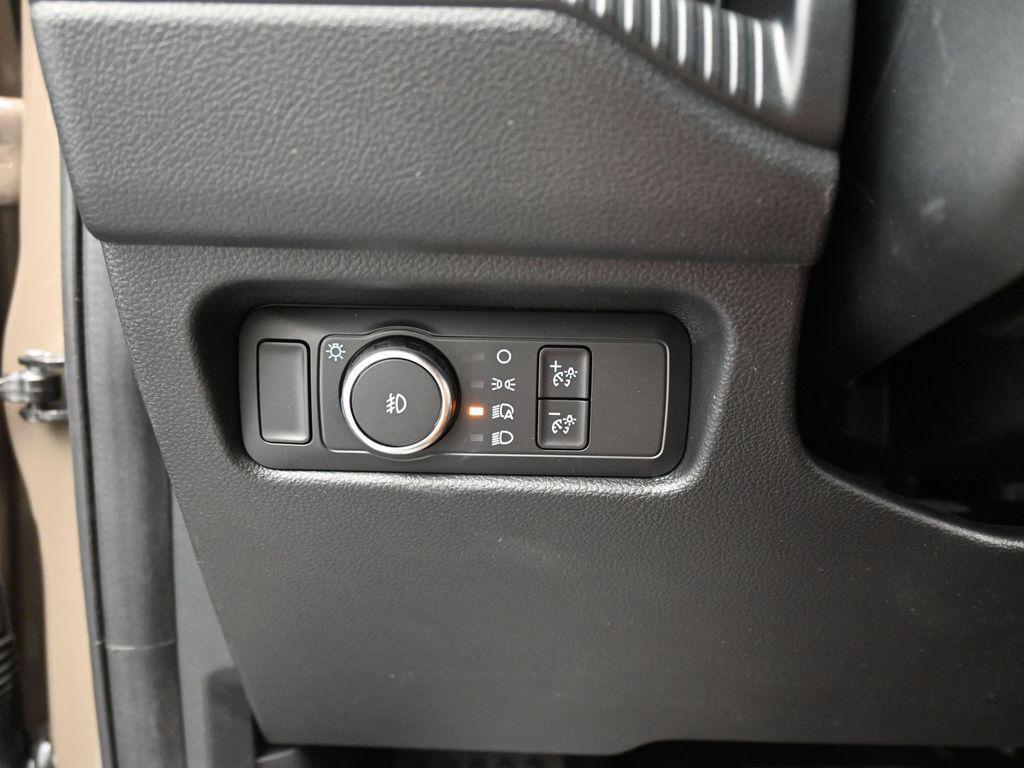 new 2025 Ford Ranger car, priced at $31,874