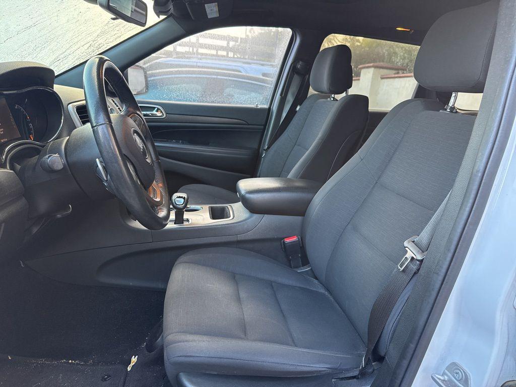 used 2015 Jeep Grand Cherokee car, priced at $7,507