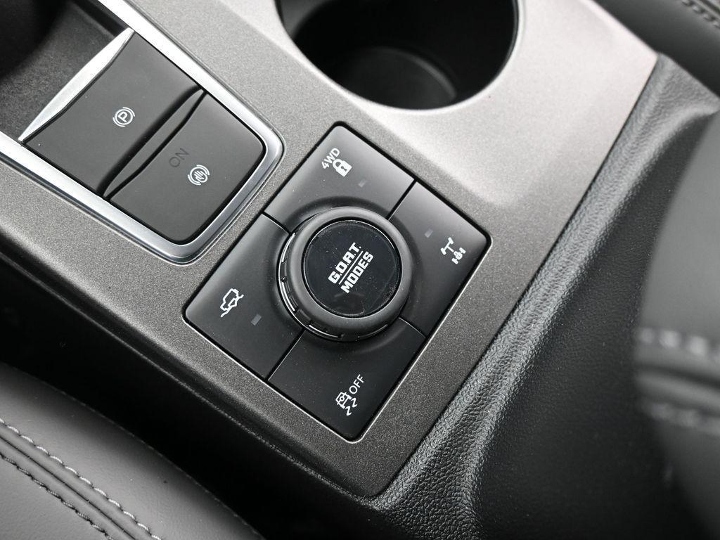 new 2025 Ford Bronco Sport car, priced at $41,325