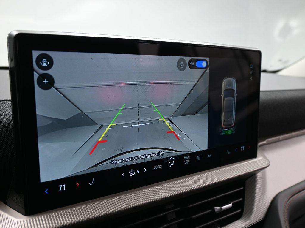 used 2025 Ford Explorer car, priced at $36,044