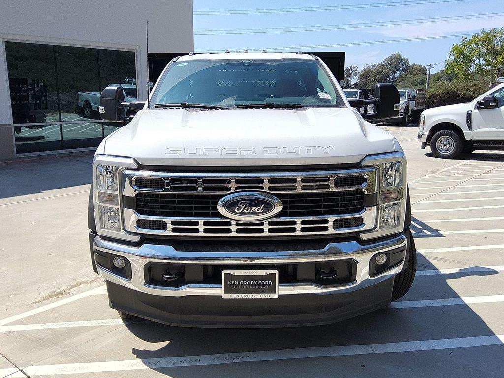 new 2025 Ford F-450 car, priced at $62,911