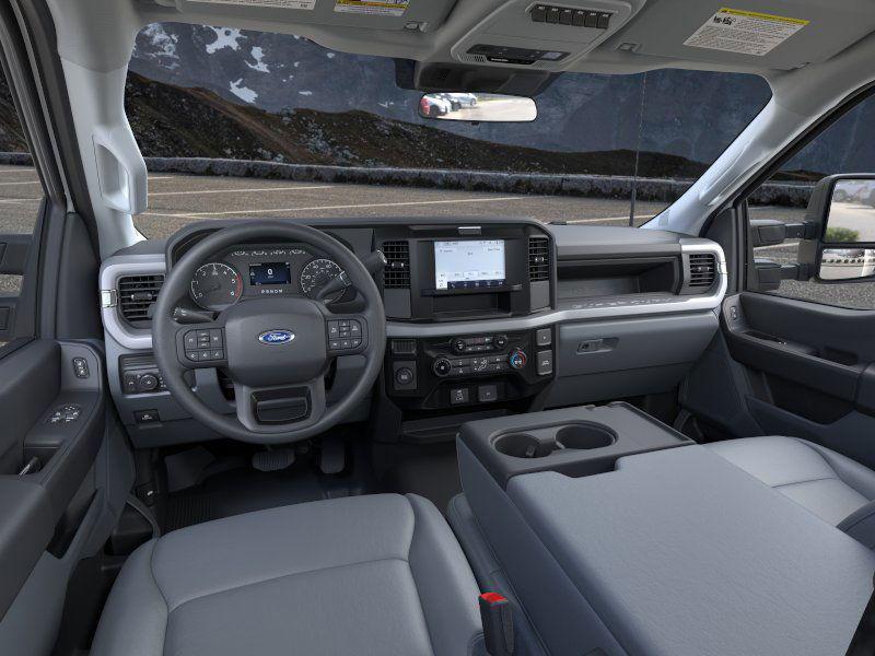 new 2025 Ford F-450 car, priced at $69,911