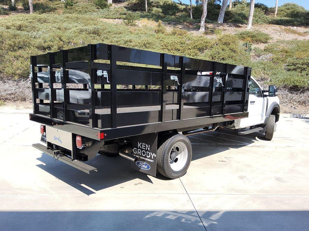 new 2025 Ford F-450 car, priced at $62,911