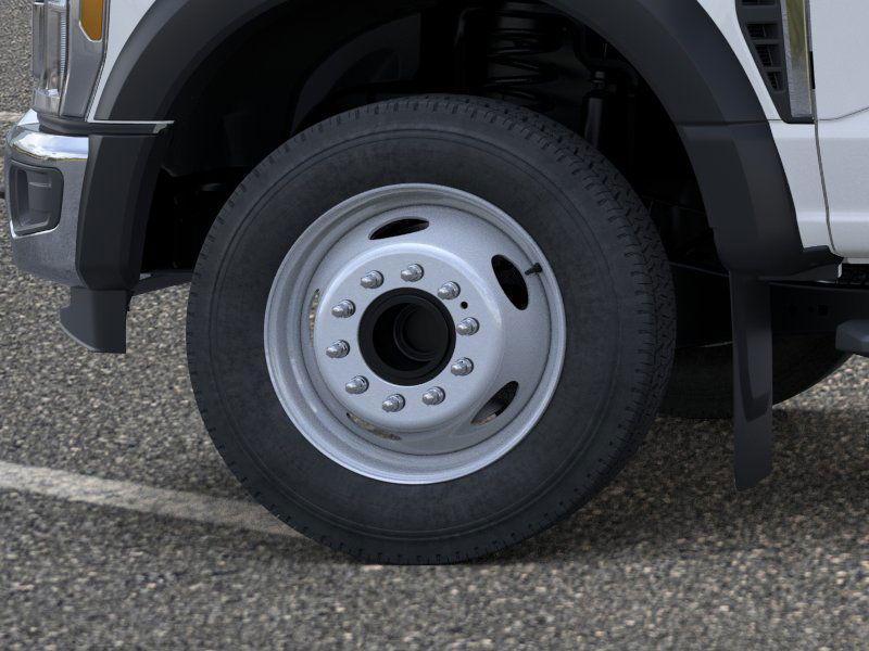 new 2025 Ford F-450 car, priced at $69,911