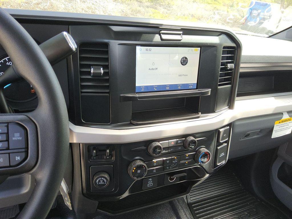 new 2025 Ford F-350 car, priced at $63,019