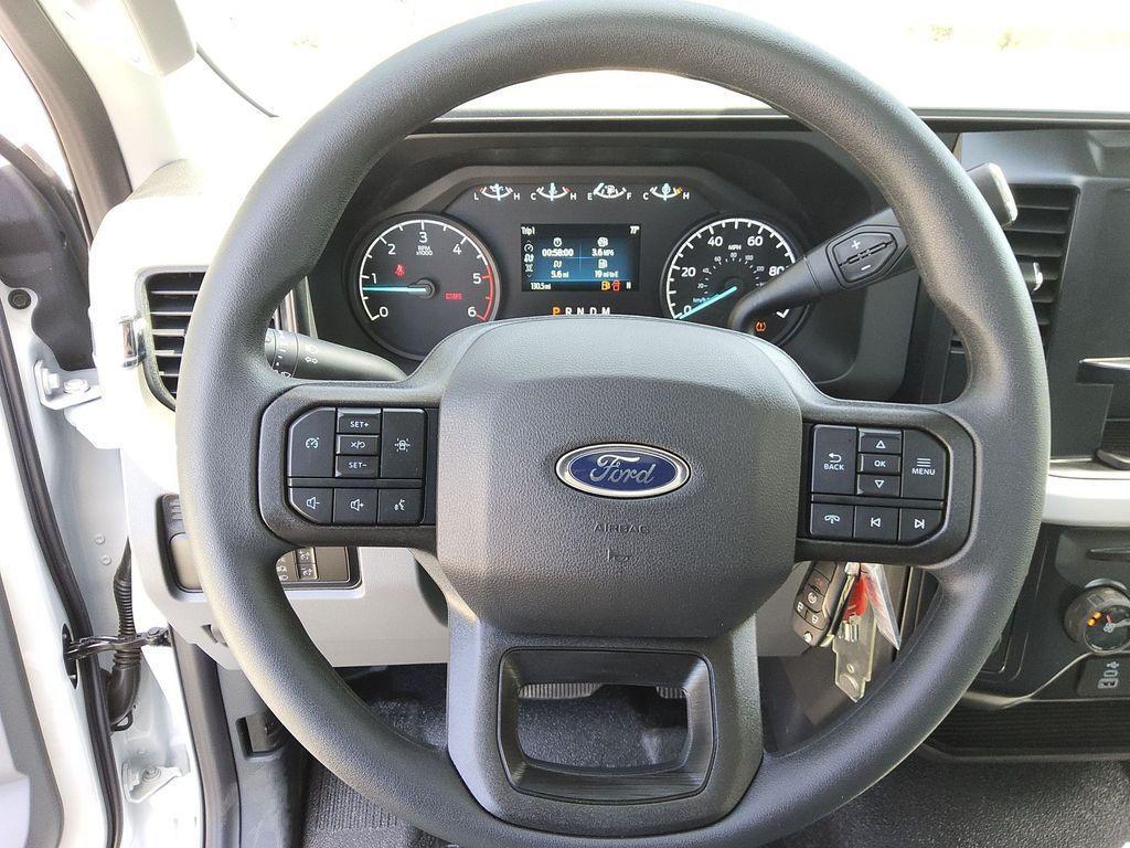 new 2025 Ford F-350 car, priced at $63,019