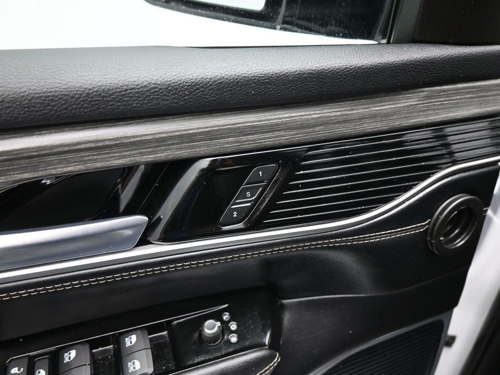 used 2024 Jeep Wagoneer car, priced at $48,000