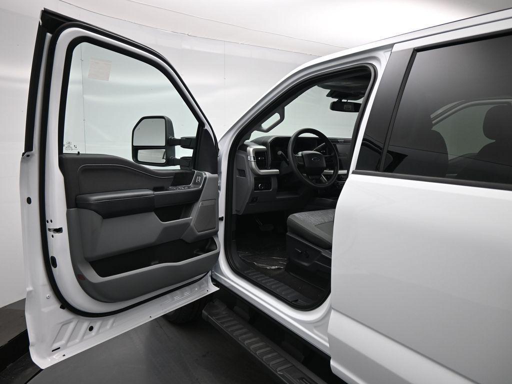 new 2026 Ford F-250 car, priced at $82,870