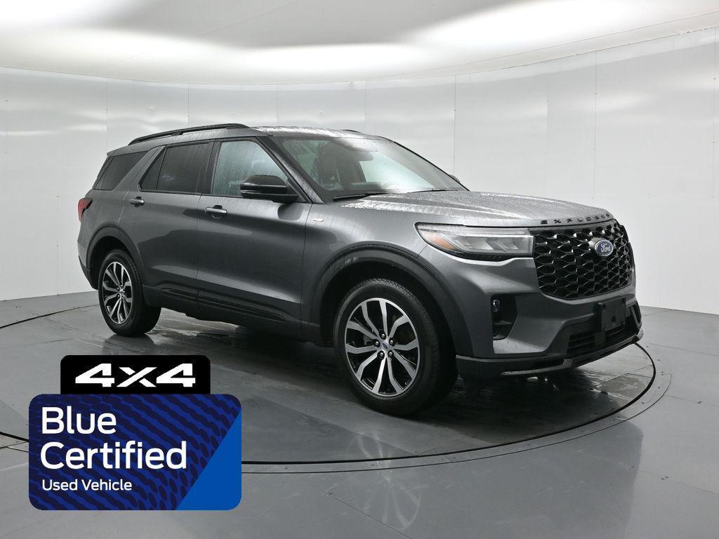 used 2025 Ford Explorer car, priced at $39,917