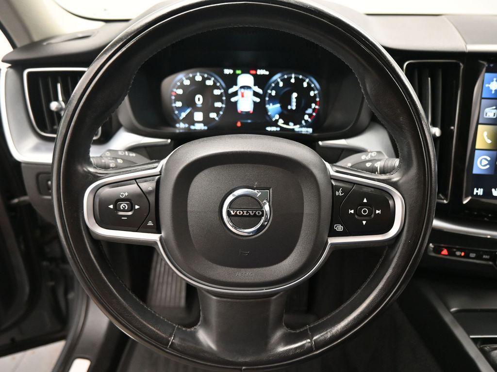 used 2020 Volvo XC60 car, priced at $22,410