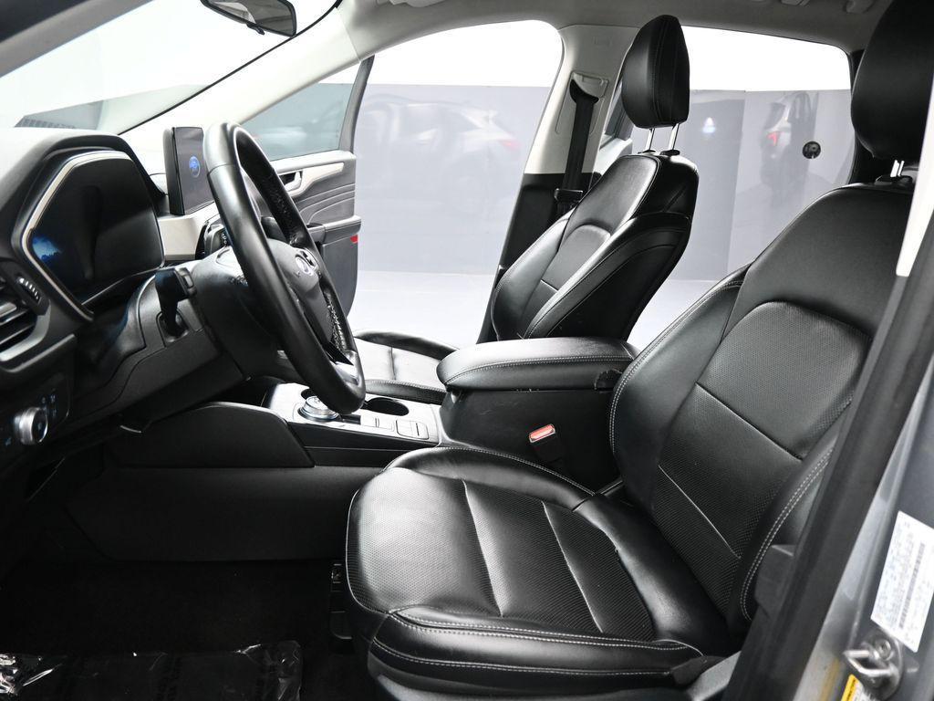 used 2022 Ford Escape car, priced at $16,566