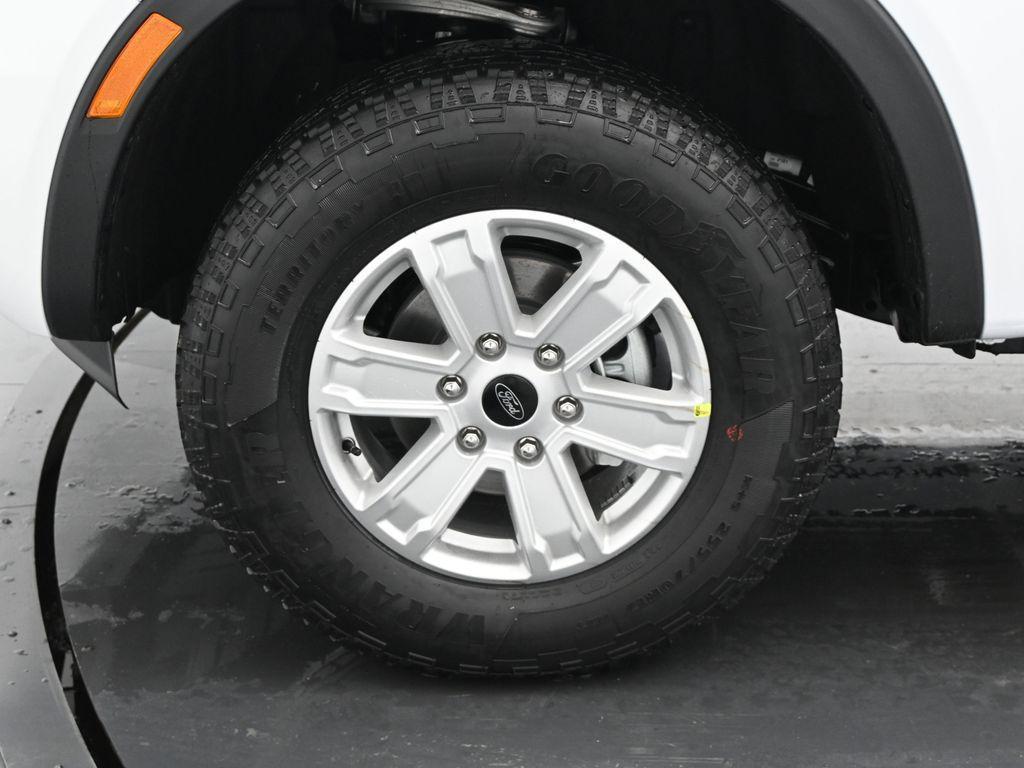 new 2025 Ford Ranger car, priced at $33,245