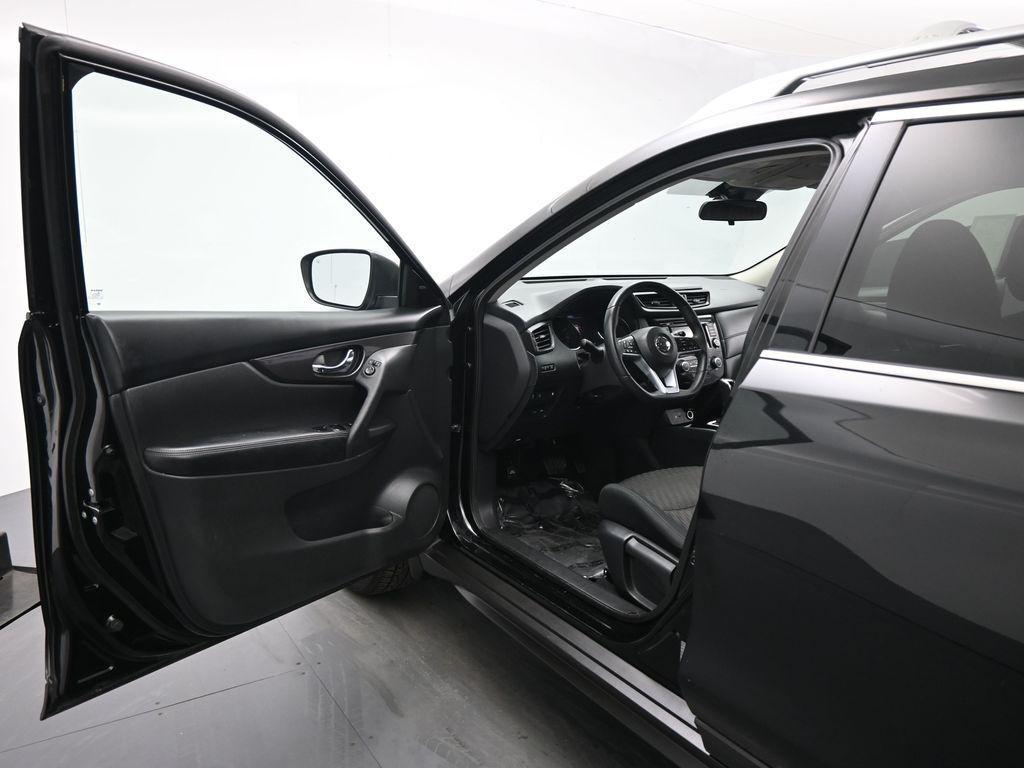 used 2019 Nissan Rogue car, priced at $13,005