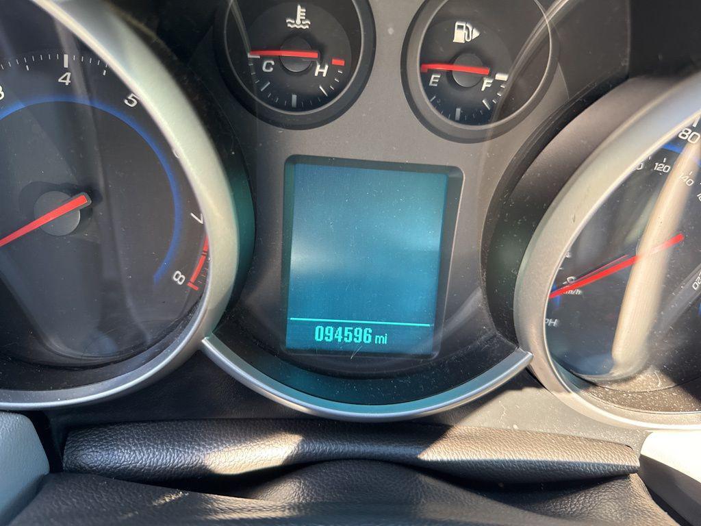 used 2016 Chevrolet Cruze Limited car, priced at $5,682