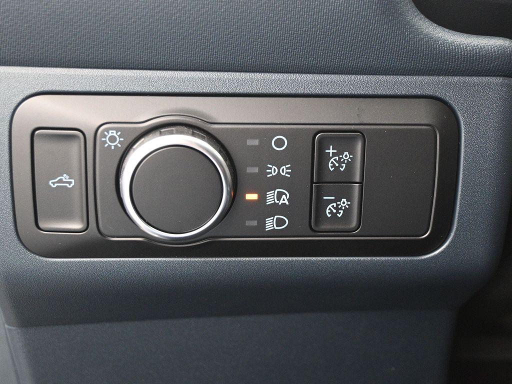 new 2025 Ford Maverick car, priced at $30,440