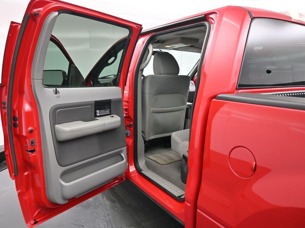 used 2007 Ford F-150 car, priced at $7,500