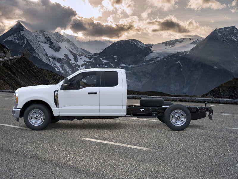 new 2026 Ford F-350 car, priced at $72,620