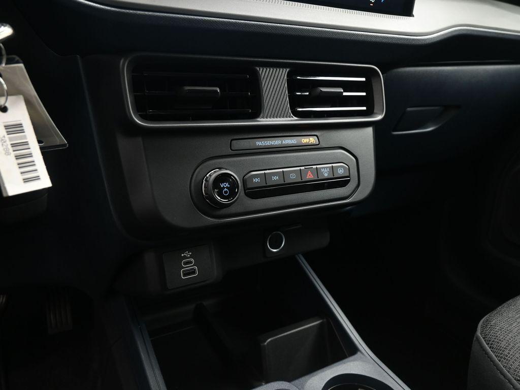 new 2025 Ford Maverick car, priced at $28,065