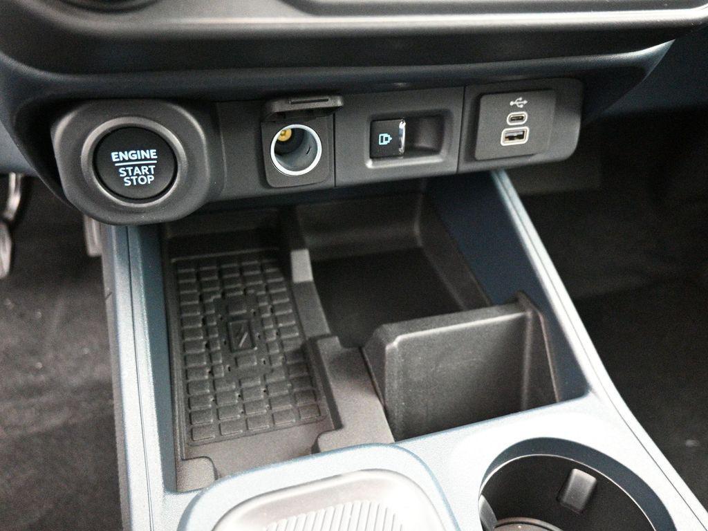 new 2025 Ford Maverick car, priced at $38,850