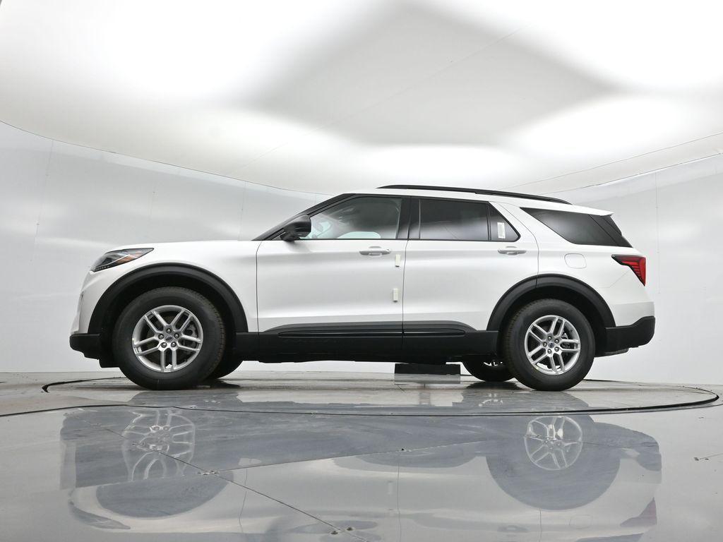 new 2026 Ford Explorer car, priced at $40,575