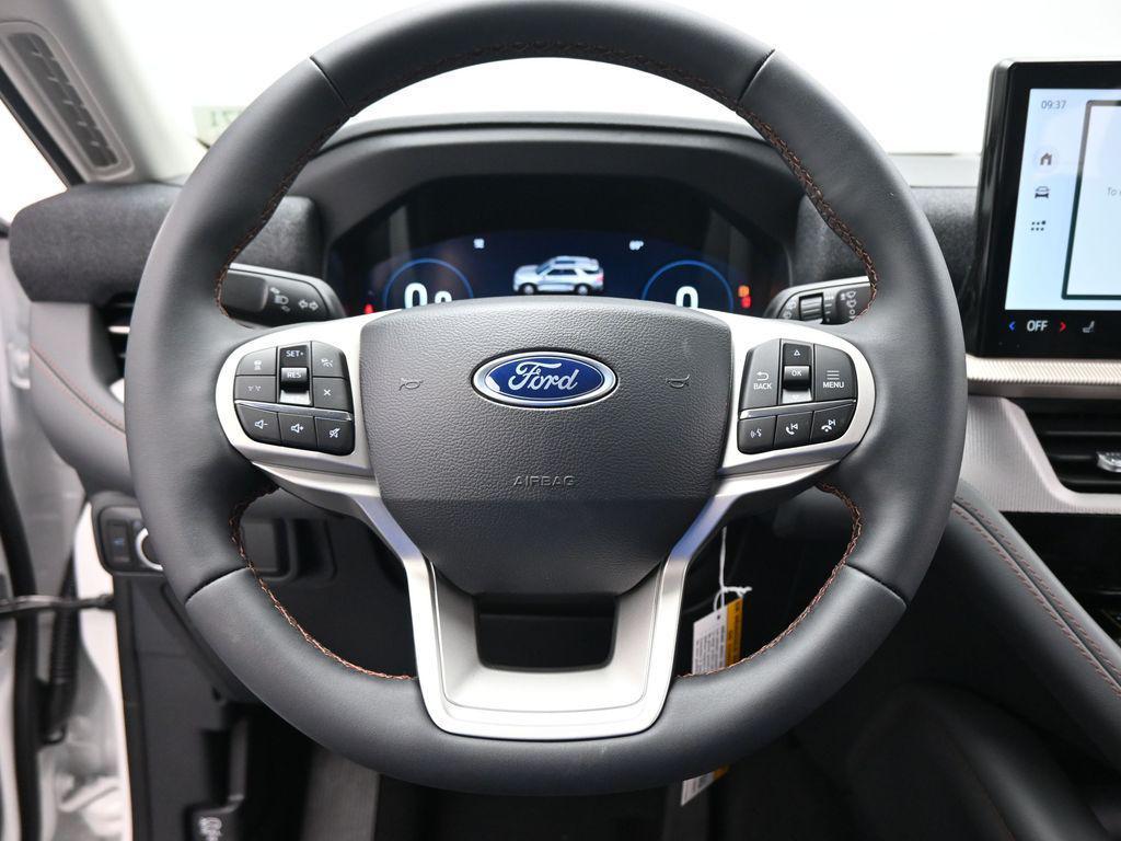 new 2026 Ford Explorer car, priced at $39,175