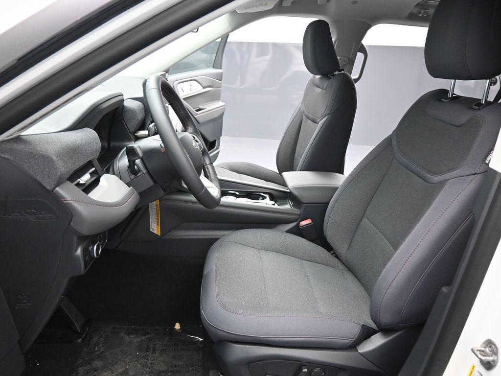 new 2026 Ford Explorer car, priced at $39,175