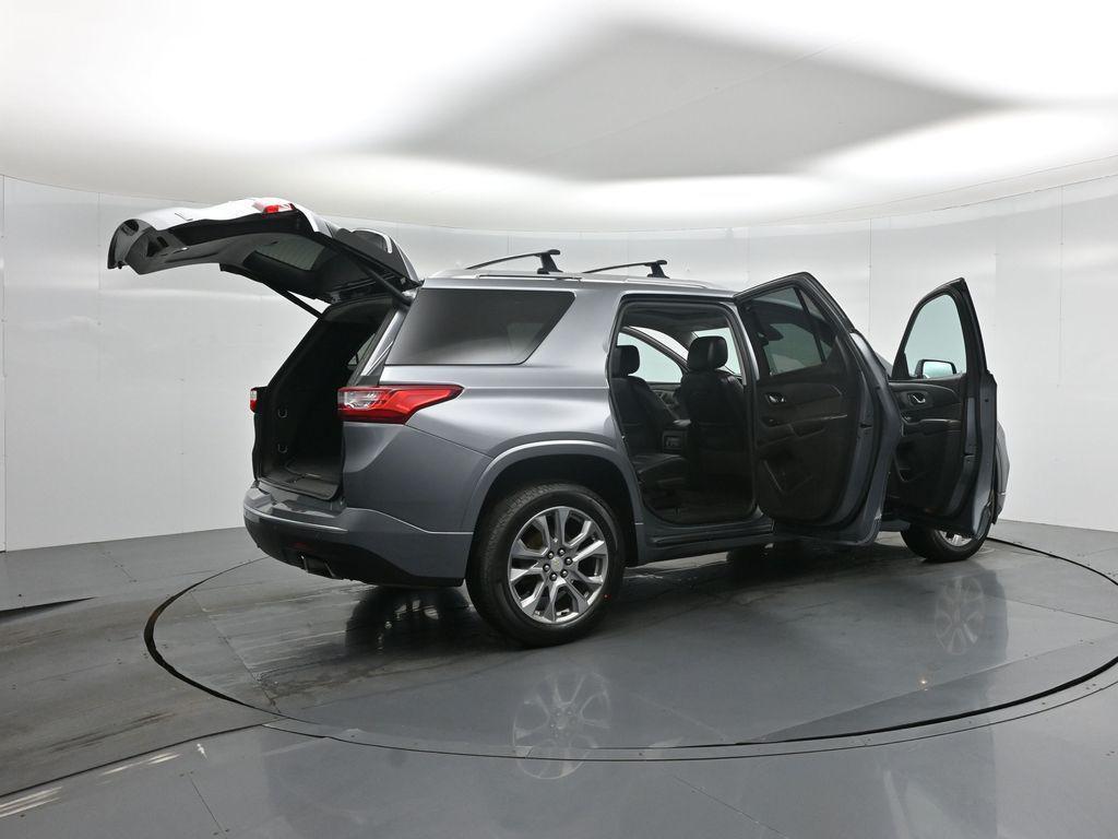 used 2018 Chevrolet Traverse car, priced at $21,622