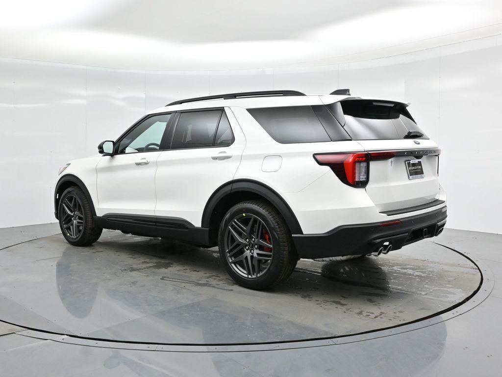 new 2025 Ford Explorer car, priced at $58,475
