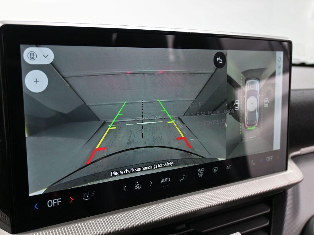 new 2025 Ford Explorer car, priced at $58,475