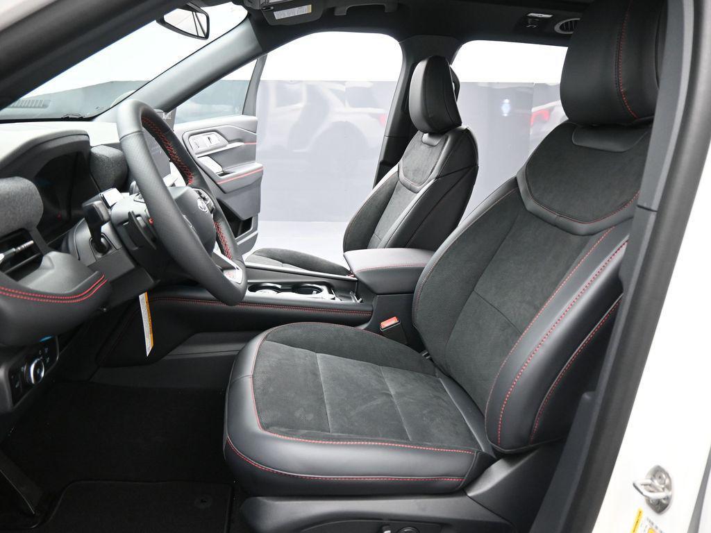 new 2025 Ford Explorer car, priced at $58,475