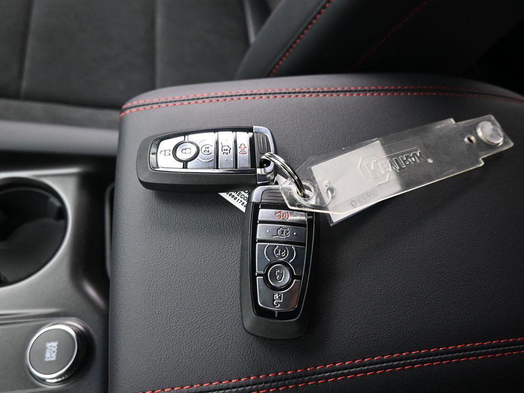 new 2025 Ford Explorer car, priced at $58,475