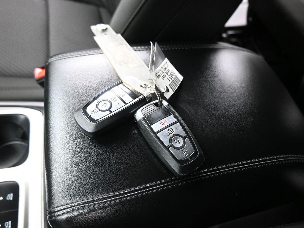 used 2023 Ford Explorer car, priced at $28,116