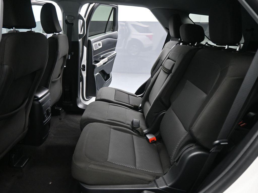 used 2023 Ford Explorer car, priced at $28,116