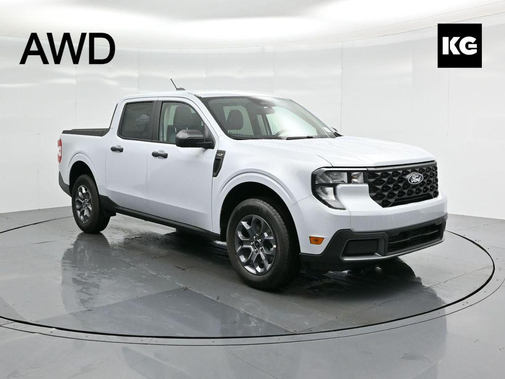 new 2025 Ford Maverick car, priced at $29,190