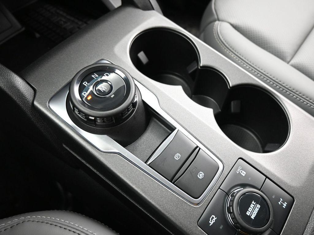 new 2025 Ford Bronco Sport car, priced at $39,330