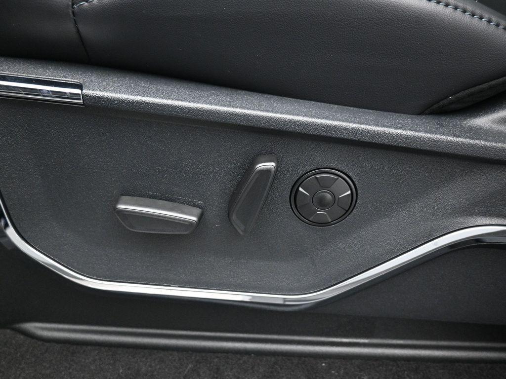 new 2025 Ford F-250 car, priced at $109,265