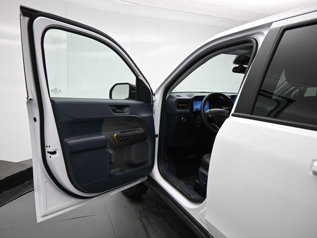 new 2025 Ford Maverick car, priced at $39,290