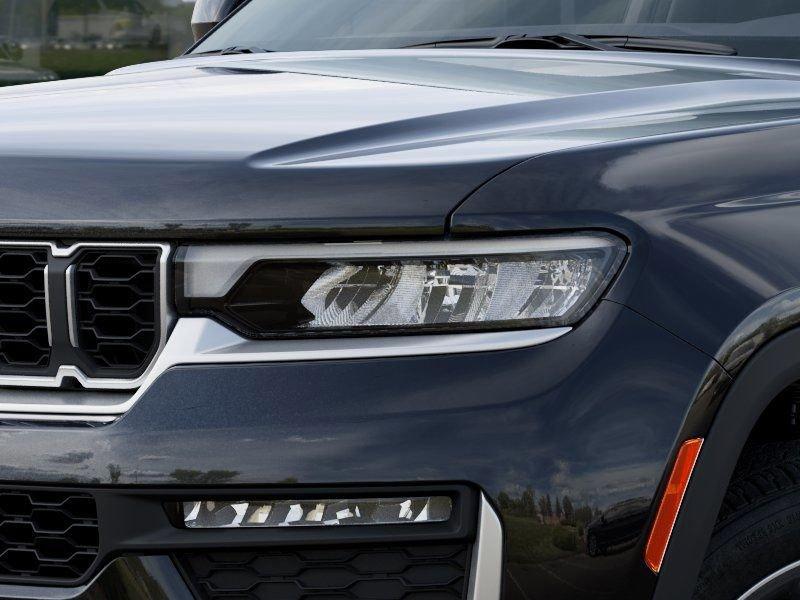 new 2026 Jeep Grand Cherokee car, priced at $41,571