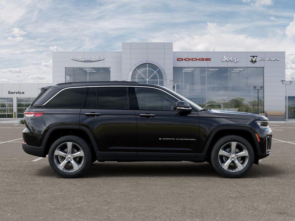new 2026 Jeep Grand Cherokee car, priced at $41,571
