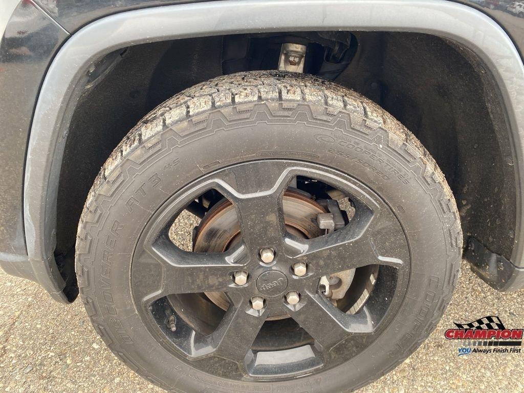 used 2018 Jeep Grand Cherokee car, priced at $13,300