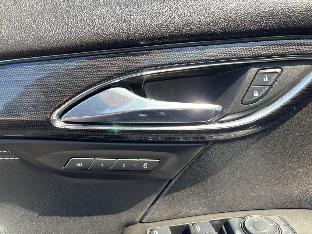 used 2022 Buick Envision car, priced at $16,811