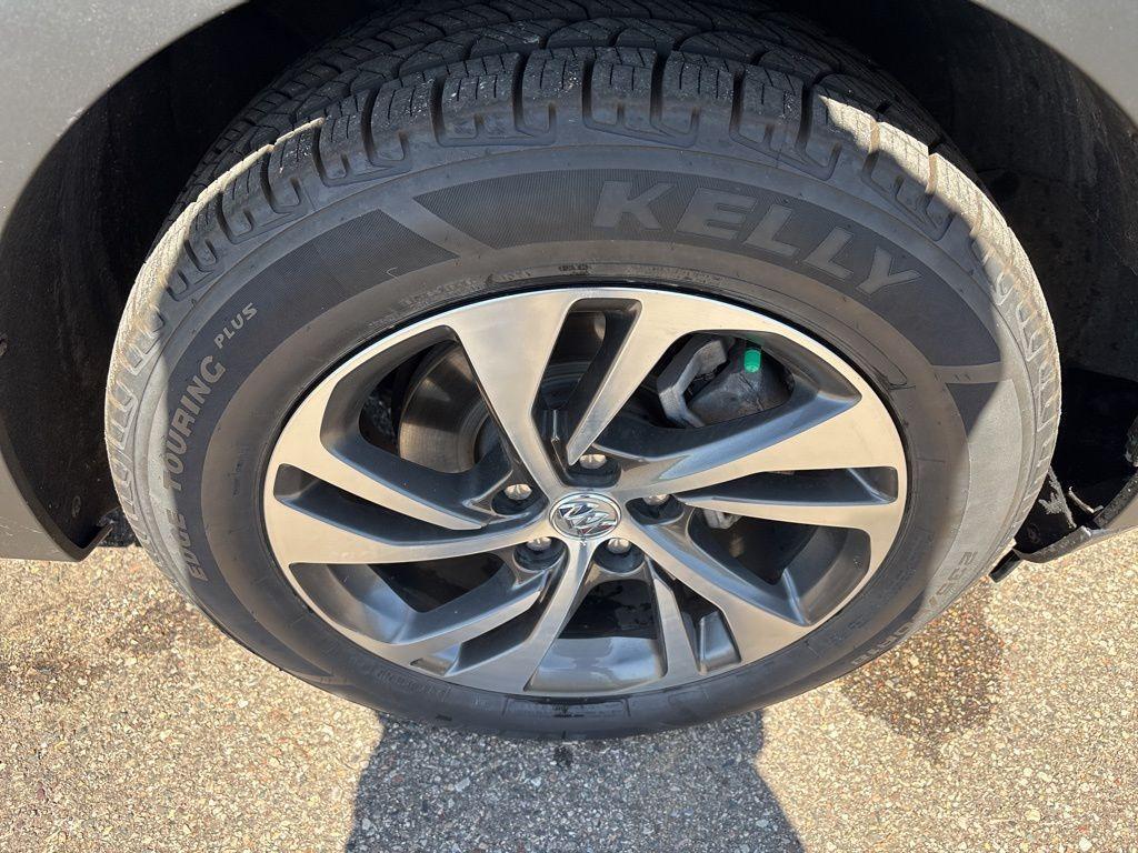 used 2022 Buick Envision car, priced at $16,811