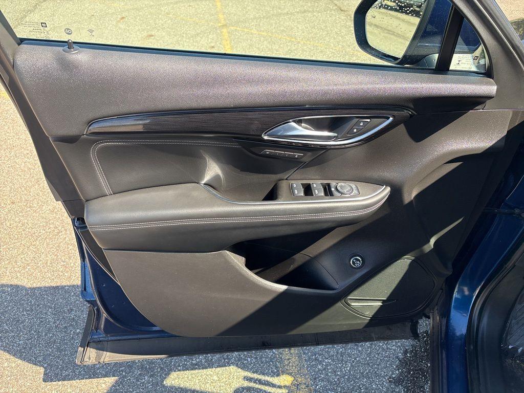 used 2022 Buick Envision car, priced at $16,811