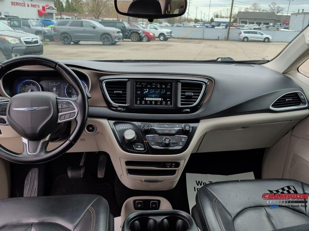 used 2018 Chrysler Pacifica car, priced at $8,395