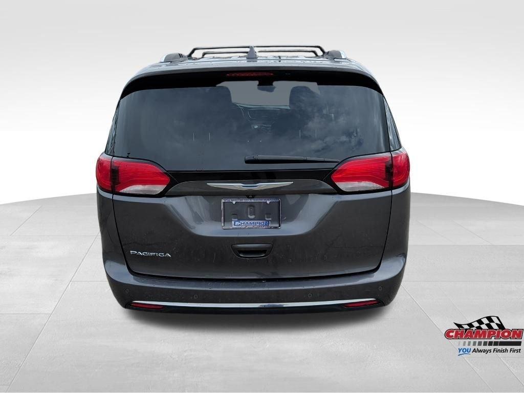 used 2018 Chrysler Pacifica car, priced at $8,395