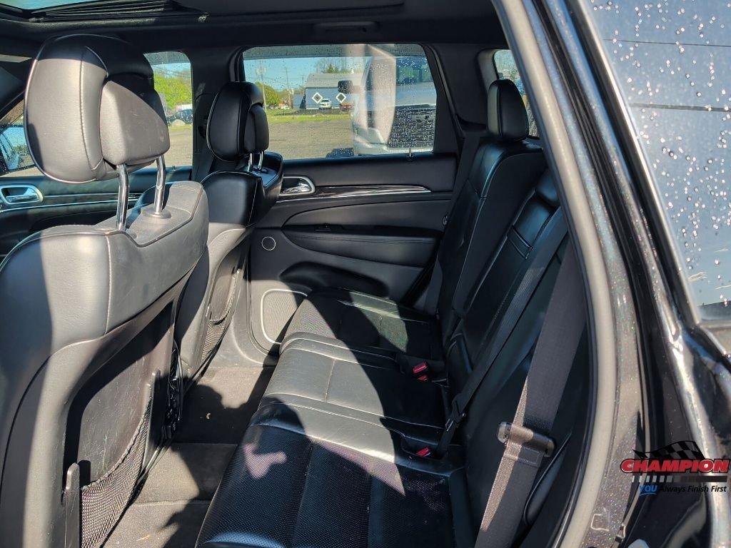 used 2015 Jeep Grand Cherokee car, priced at $13,500