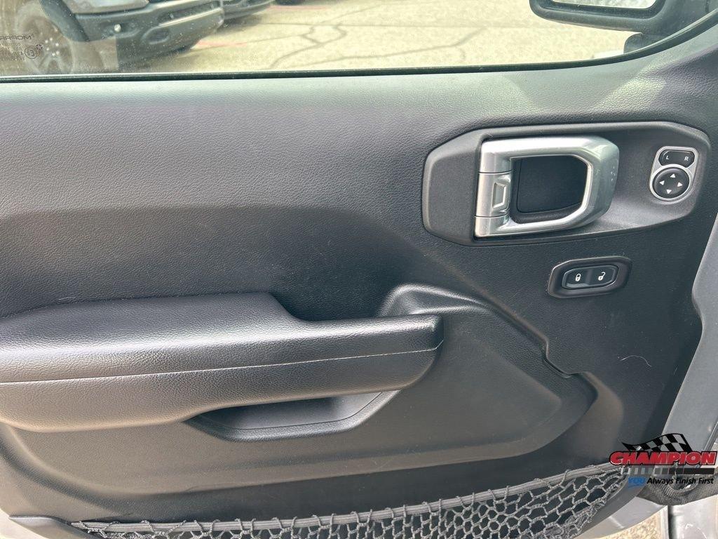 used 2018 Jeep Wrangler Unlimited car, priced at $18,995