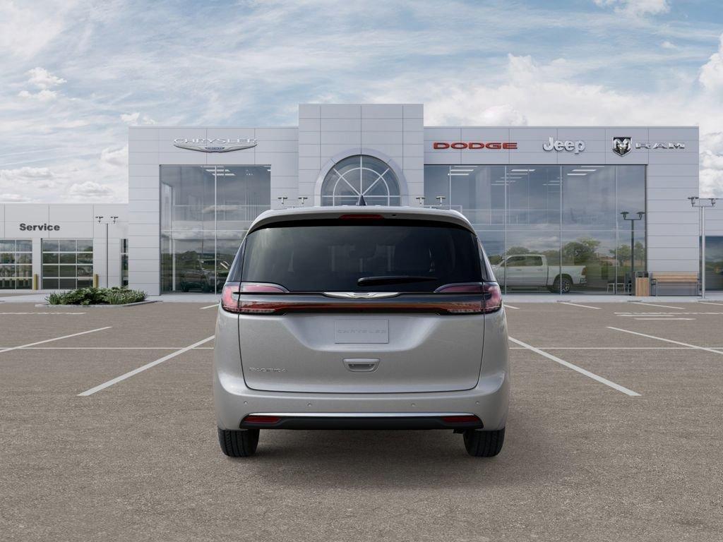 new 2026 Chrysler Pacifica car, priced at $40,022