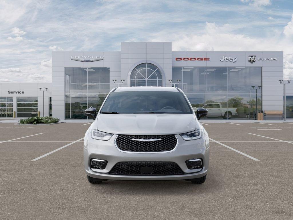new 2026 Chrysler Pacifica car, priced at $40,022