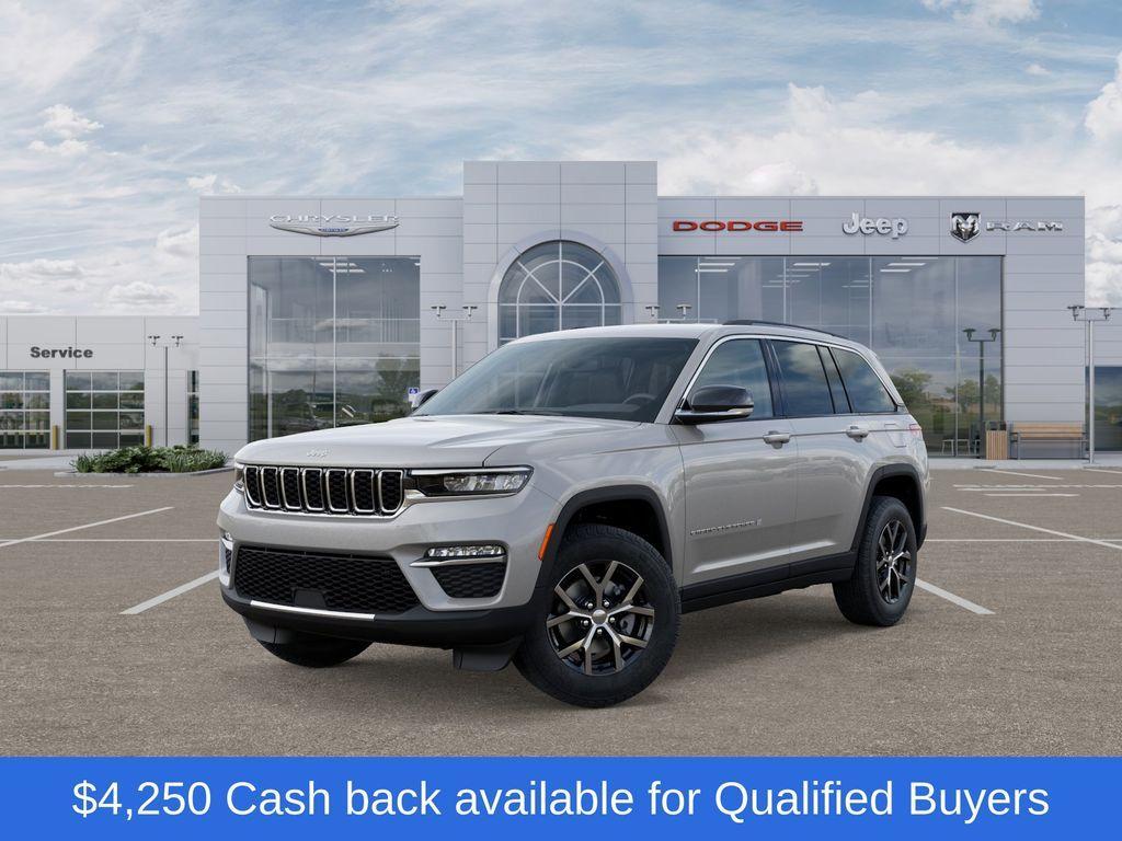 new 2025 Jeep Grand Cherokee car, priced at $40,474